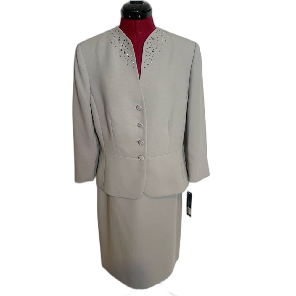 NWT Tahari ASL Skirt Suit Women's Size 10 Pearl Gray 2-Piece Set Blazer & Skirt